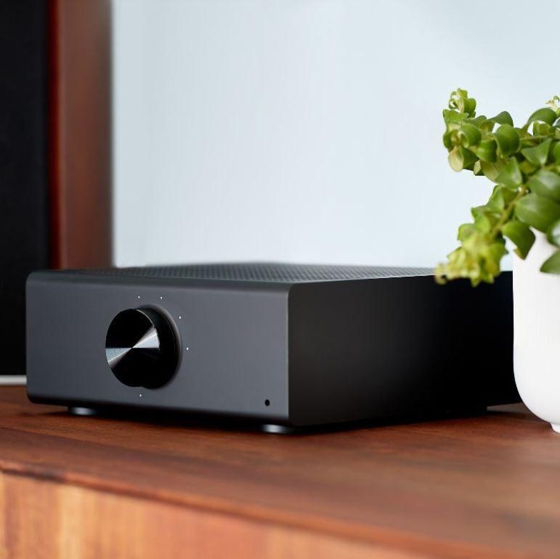 0099ab843e8acff64a4669b692e8d255f4d0a6ab8ec8fae2febbaee77b4e3378 Dreht nun auch die Musik in Brasilien auf: Amazon, hier mit dem Verstärker Echo Link Amp