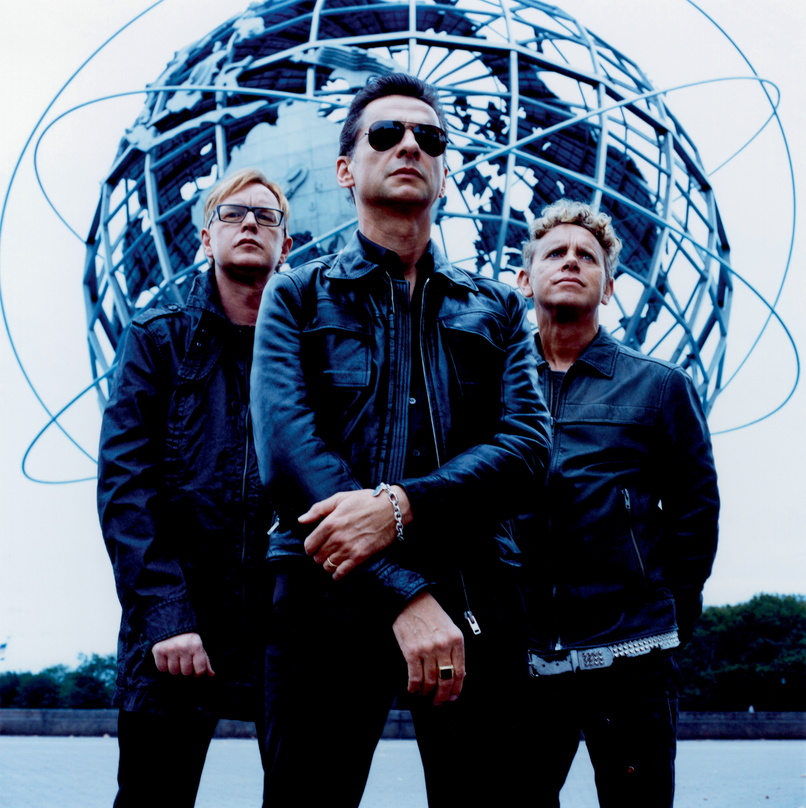 Müssen krankheitsbedingt pausieren: Depeche Mode (Foto: Anton Corbijn)