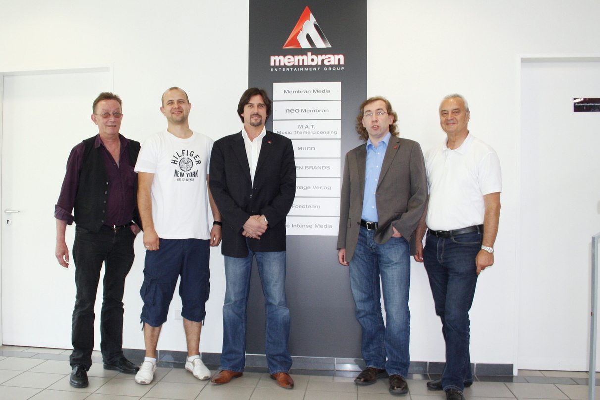 Das Membran-Management-Team am neuen Firmensitz (von links): Jürgen Busche, Malte Unterspann, Manlio Celotti, Michael Kirschnick und Ronald David
