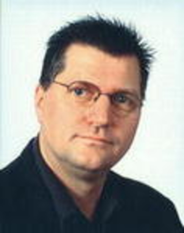 Packt ein und aus: {mlbipers.785.Joachim Neubauer|U|T}