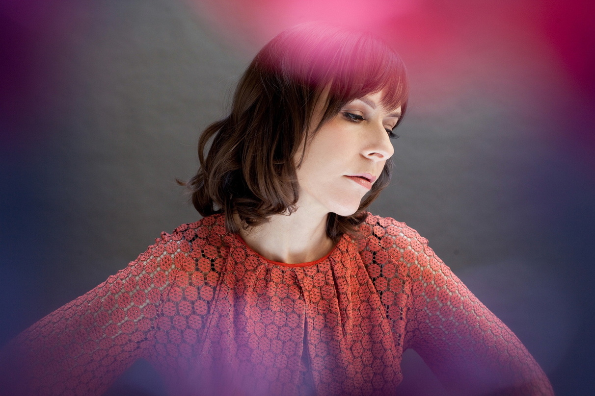 Kehrt mit Make My Day Records als Solokünstlerin zurück: Eleni Mandell