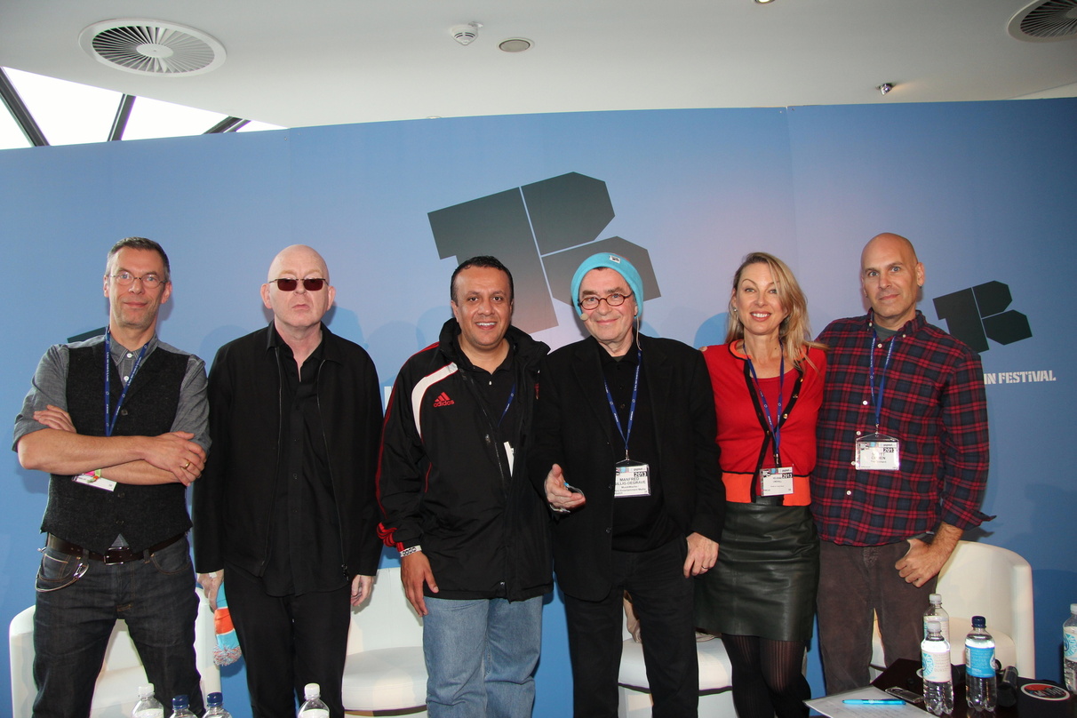 Suchten nach dem Gleichgewicht (von links): Johnny Haeusler, Alan McGee, Sat Bisla, Manfred Gillig-Degrave, Helienne Lindvall und Scott Cohen