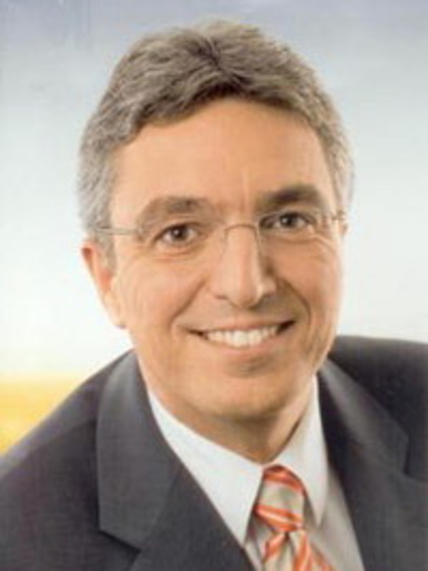 Gibt den Startschuss zur Nature One 2008: Staatssekretär Roger Lewentz