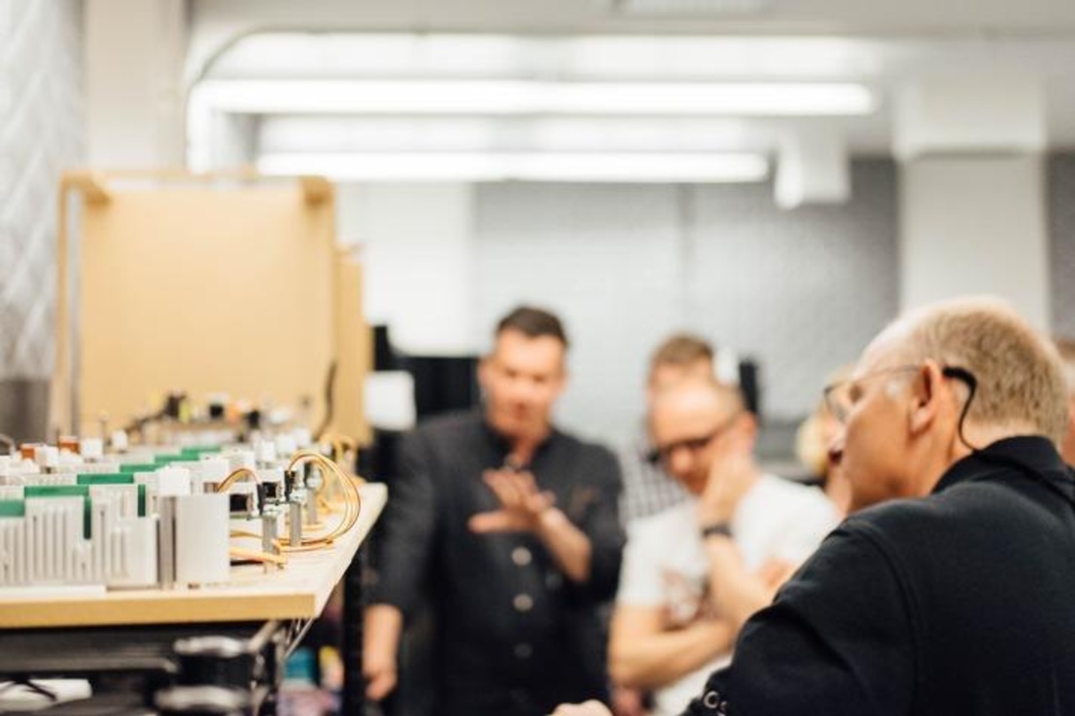 Zwischen Billy, Köttbular und Inbus-Schlüsseln: Möbelhändler Ikea kündigt an, zusammen mit Sonos vernetzte Entertainmentlösungen zu demokratischen Preisen liefern zu wollen