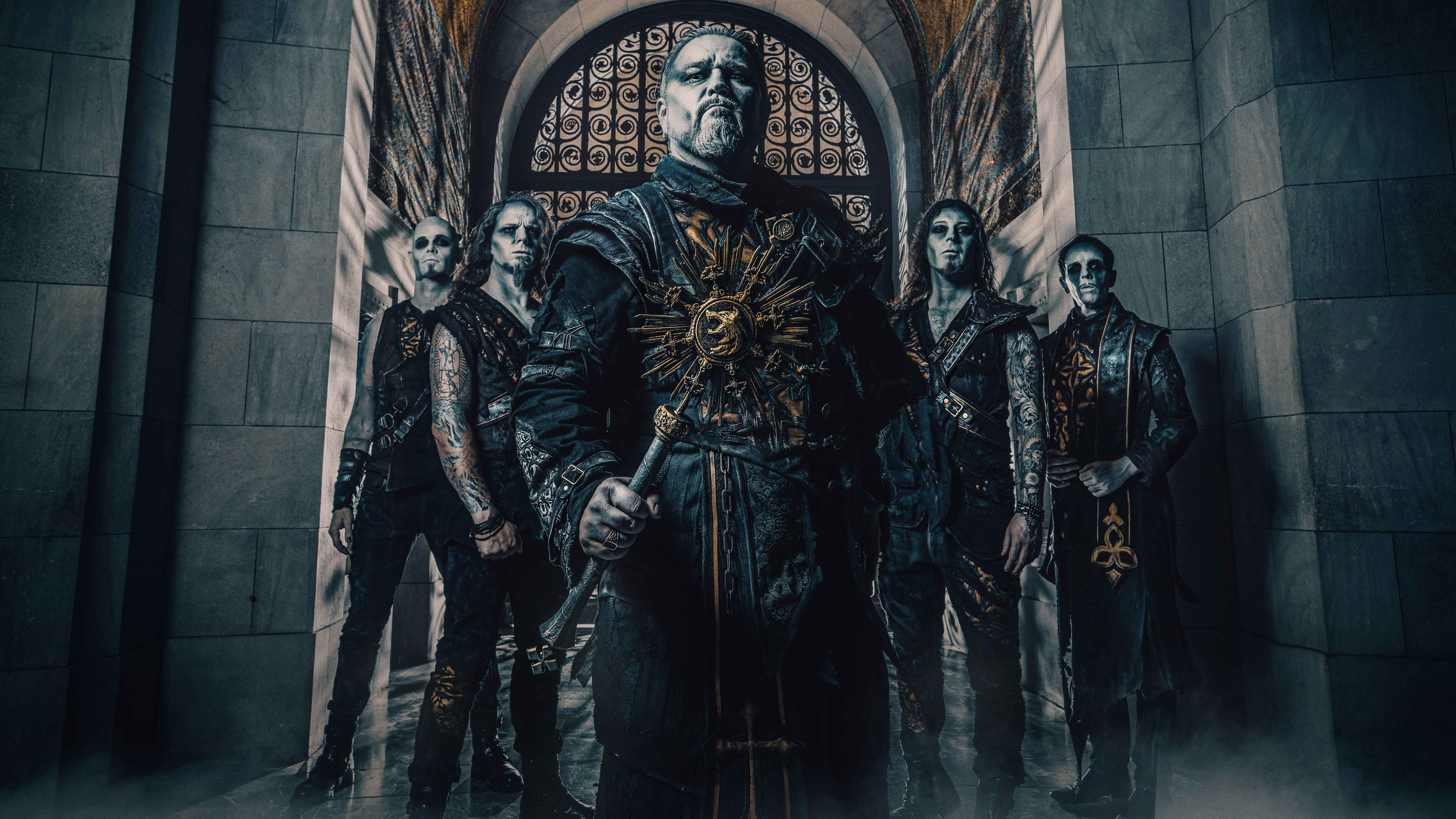 Haben die vierte Nummer eins eingefahren: Powerwolf.
