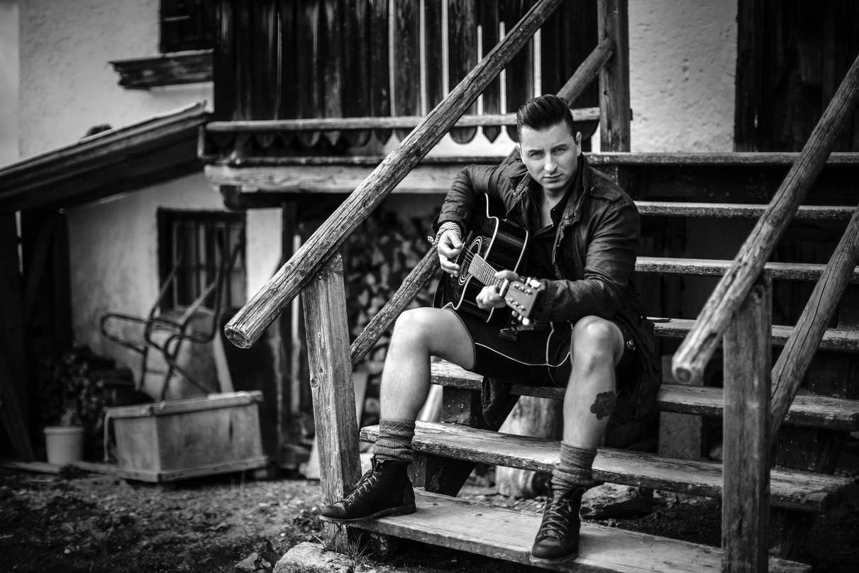 034cb4ef7aad7ef10019b146be101fbbe0b9dc6fcacce1d022f434cb3b69ed83 Ist der erste österreichische Künstler, der ein "MTV Unplugged" spielt: Andreas Gabalier