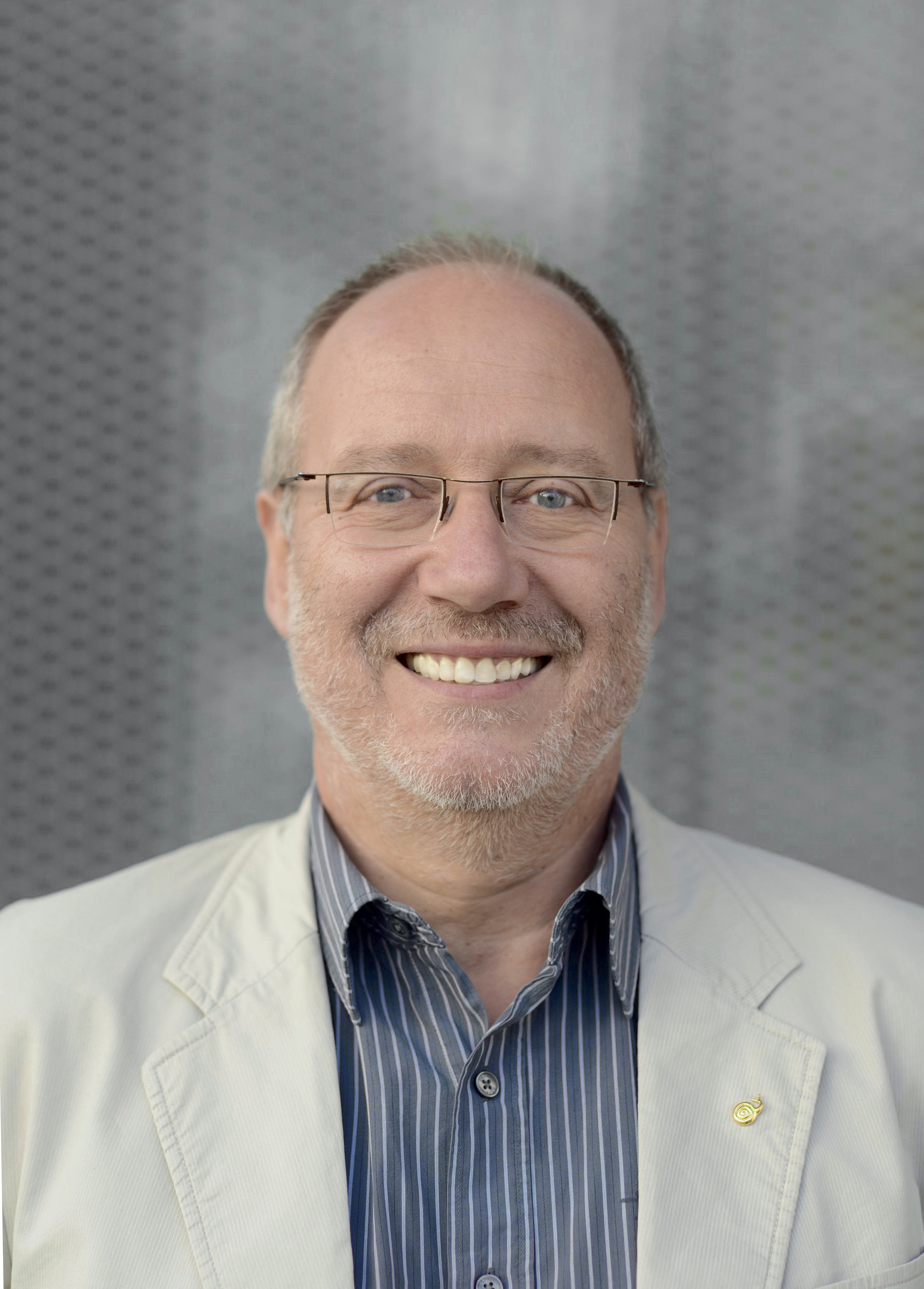 Volker Dueck