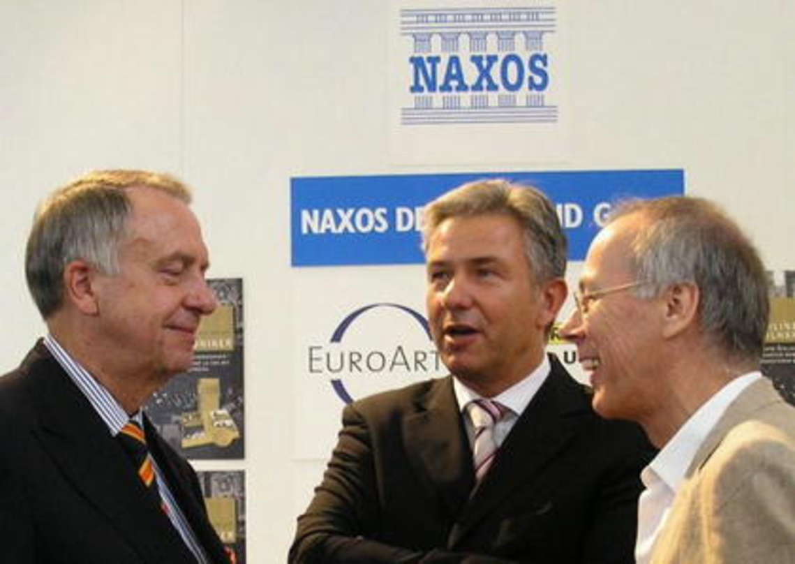 Kamen sich auf der Berliner Messe (v.l.n.r.): Bernd Neumann, Klaus Wowereit und Chris Voll