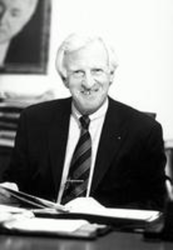 Will freiwillige Selbstverpflichtung des Rundfunks statt verordneter Quote: Michael Russ