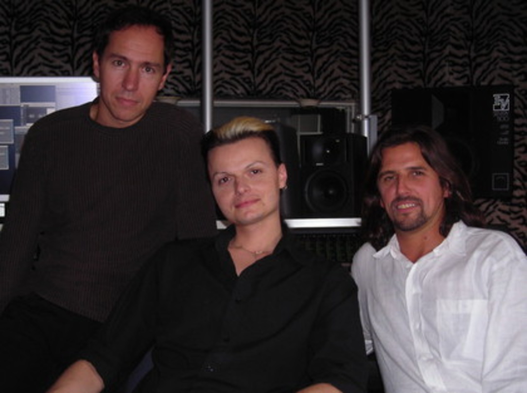 Arbeiten zusammen (v.l.n.r.): Volker Zacharias (A&R Neo), Tilo Wolff (Geschäftsführer Hall Of Sermon) und Manlio Celotti (CEO Neo)