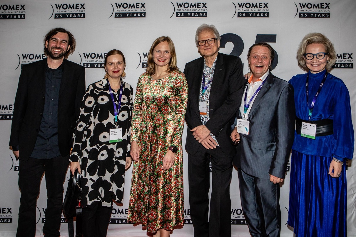 Feierten die Eröffnung der 25. Womex: Messedirektor Alexander Walter, Kulturministerin Hanna Kosonen und Veranstalter