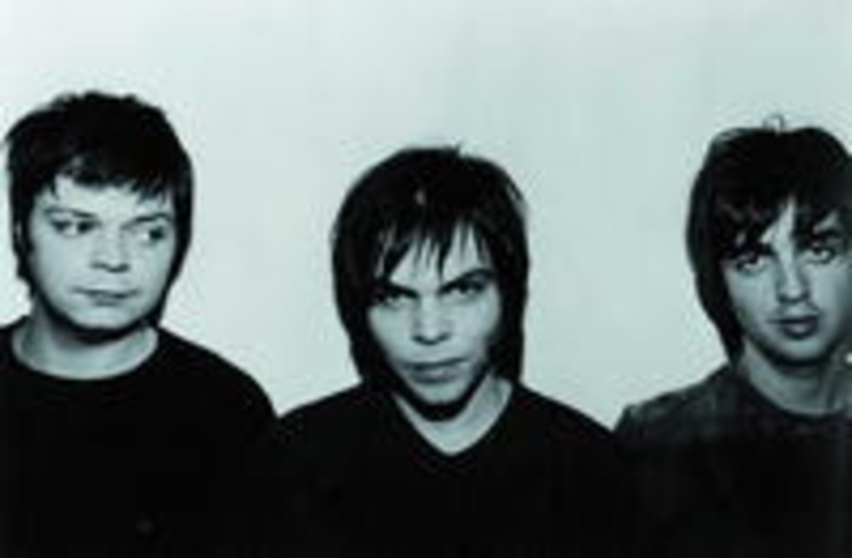 Ihre neue Musik-DVD soll Maßstäbe setzen: Supergrass