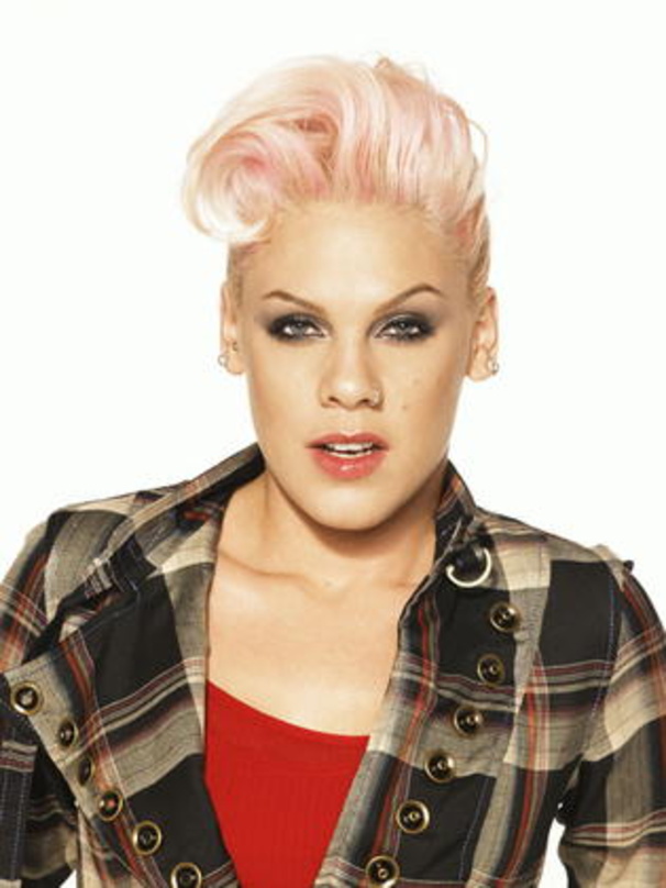 Kein dummes Mädchen: Pink