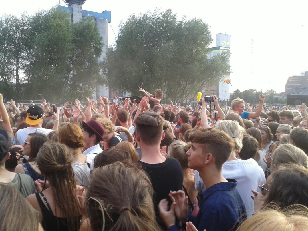 Lockte 20.000 Besucher an: das MS Dockville, hier beim Auftritt von Reptile Youth