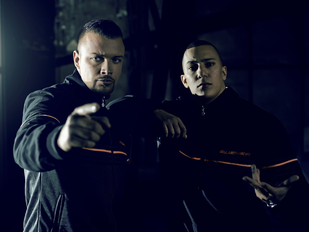 Schafften ohne Streams den Sprung auf Platz eins der MzusikWoche Top 100 Longplay: Kollegah & Farid Bang