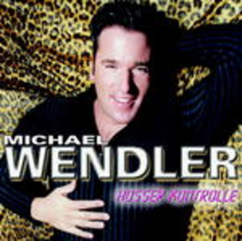 06841d84adfc1ae1444370e9340281565eb144ea7f93bccf16ce8ff869750422 Hat alles unter Kontrolle: Michael Wendler mit "Ausser Kontrolle"
