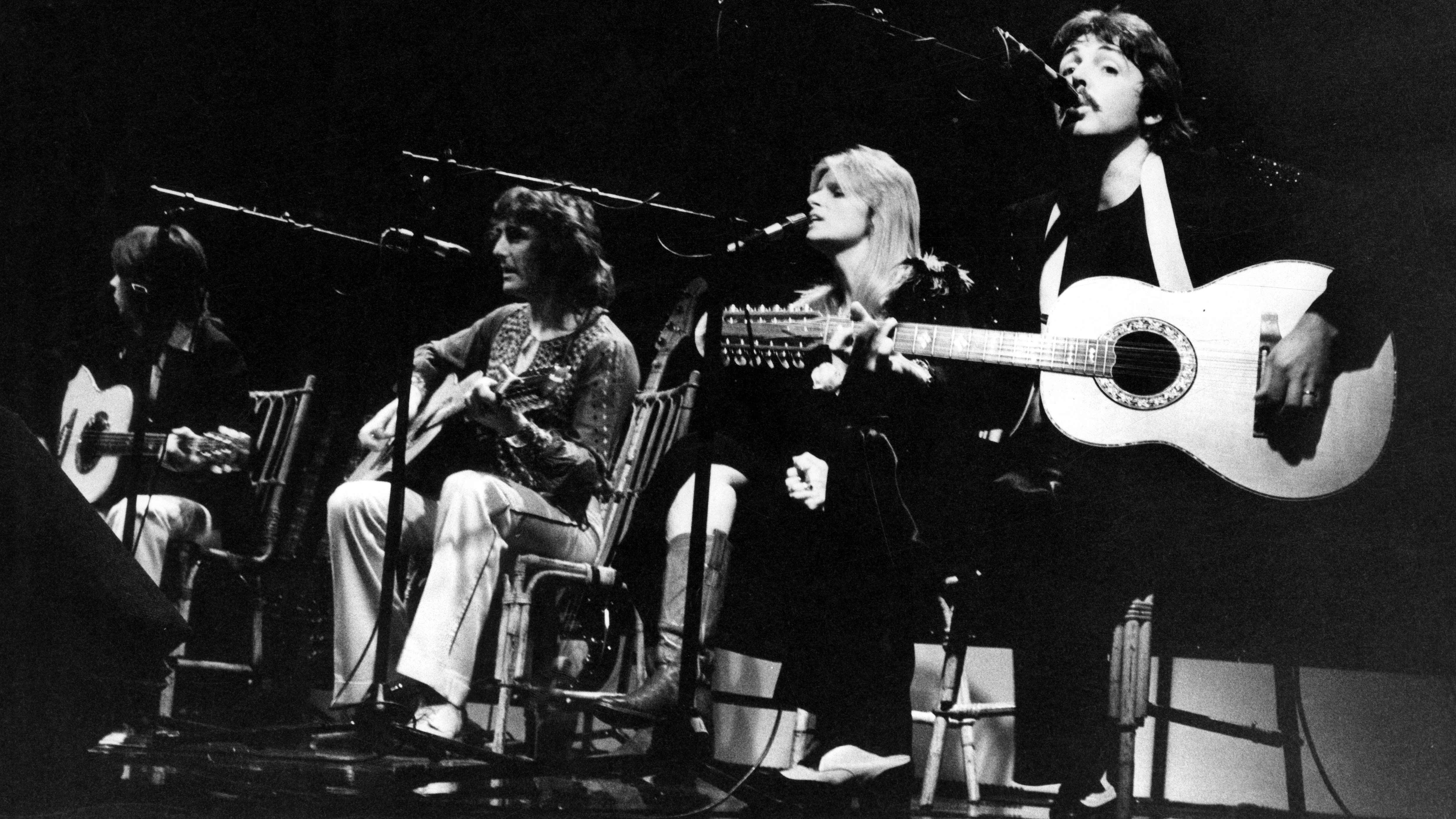 Ihr nun erstmals offiziell veröffentlichter Konzertmitschnitt trägt zum starken Abschneiden von Universal Music bei den Chartsantelilen bei: Paul McCartney & Wings, hier bei ihrer US-Tour ...