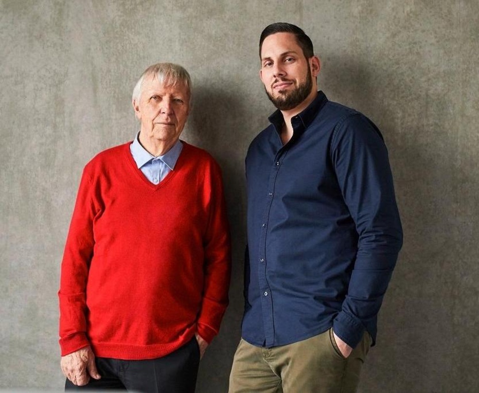 Ihnen gratuliert die Branche zum 60-jährigen Firmenjubiläum: Karsten Jahnke (links) und Ben Mitha von der Karsten Jahnke Konzertdirektion