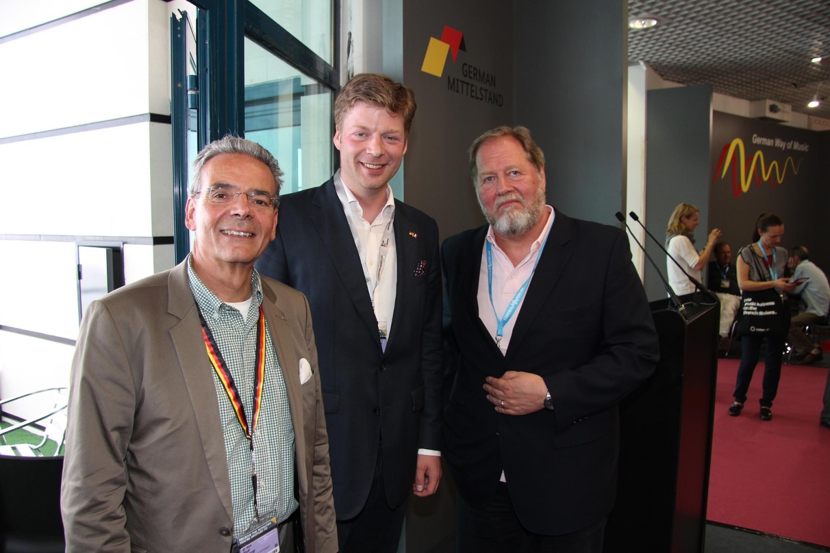 Eröffneten den deutschen Gemeinschaftsstand auf der Midem (von links): DMV-Präsident Rolf Budde, CDU-Bundestagsmitglied Stefan Heck und der BVMI-Vorstandsvorsitzende Dieter Gorny