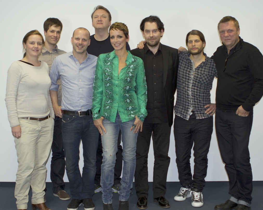 Kooperieren (von links): Katharina Frömsdorf (Geschäftsführerin Starwatch Entertainment), Dirk Geibel (Senior Product Manager Starwatch Entertainment), Dr. Benjamin Kleidt (Geschäftsführer...