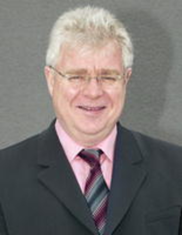 Ruft zur Versammlung: Arthur Knopp