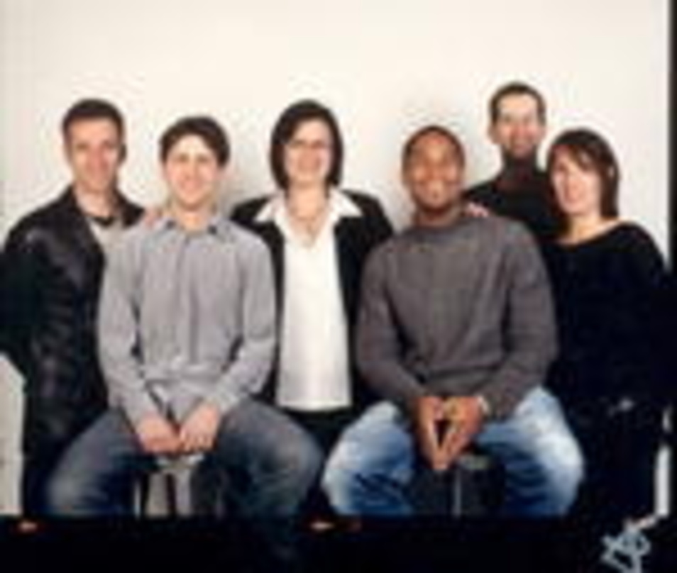 Bilden das European Regional Office Marketing Department (v.l.n.r.): Meister, MacGregor, Borchard, Ross, Bond und Morgan