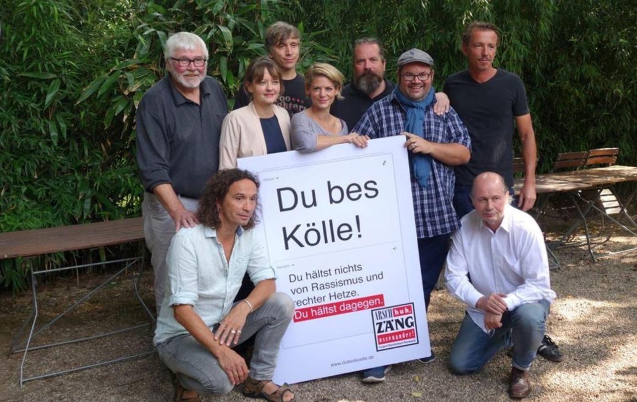 Wollen sich einmischen und gesellschaftlich aktiv werden (hinten, von links): Reiner Hammelrath (AG Arsch Huh), Miriam Vogel (Bundeszentrale für politische Bildung), Bastian Campmann (Kasa...