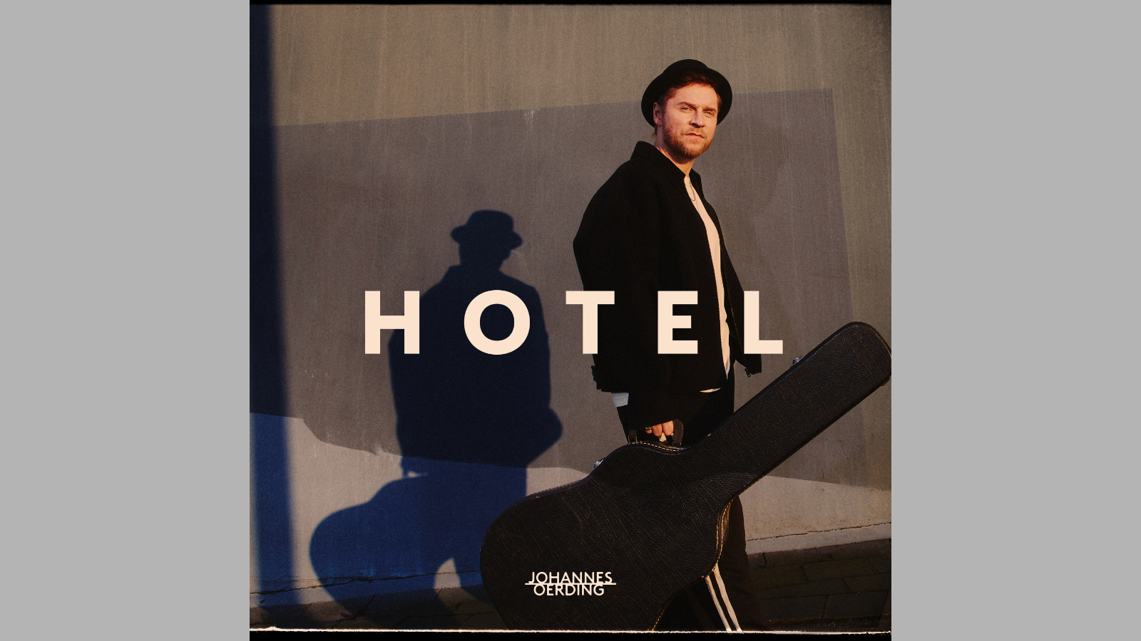 0a5ec8ca 5a33 4659 af5c 47f573502c29 Johannes Oerding veröffentlicht am 27. März sein Album "Hotel".