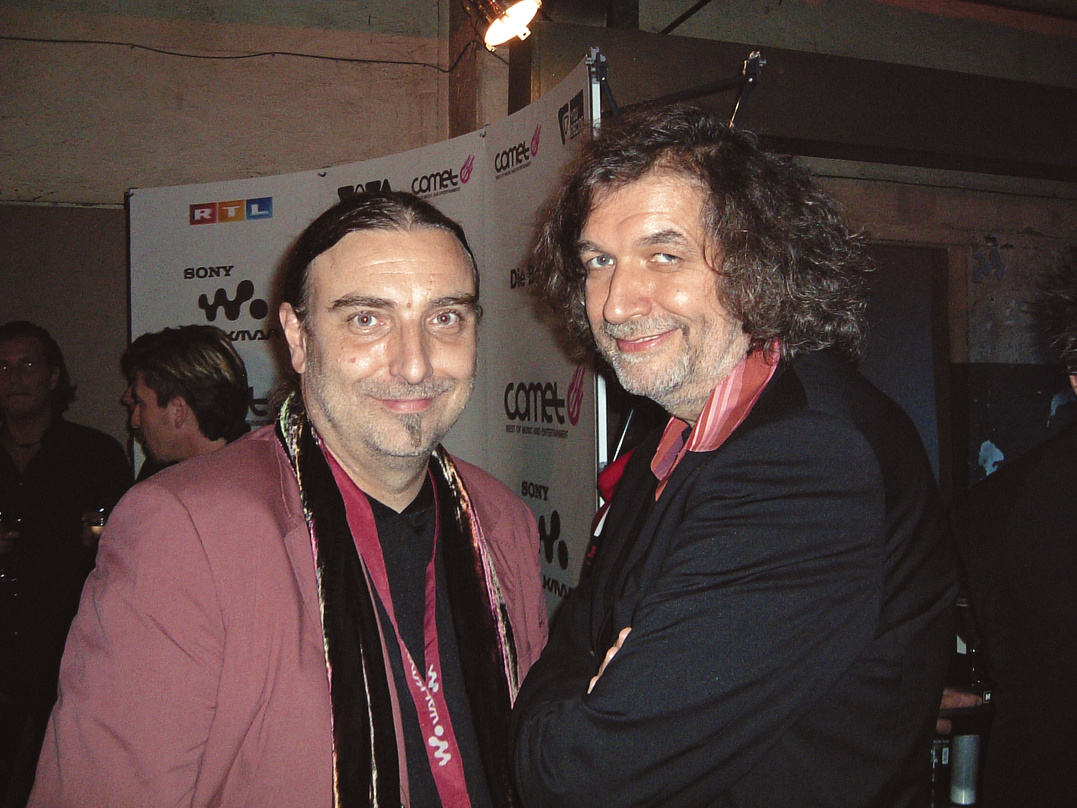 Zeigen sich von der Insolvenz überrascht: Rudi Dolezal (links) und Hannes Rossacher, hier bei der Verleihung des Viva Comet im Jahr 2004