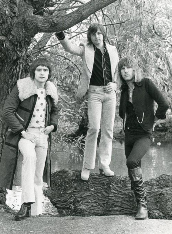 Vertrauen bei der Auswertung ihres Masterkatalogs fortan auf BMG: Die ELP-Mitglieder (von links) Carl Palmer, Greg Lake und Keith Emerson