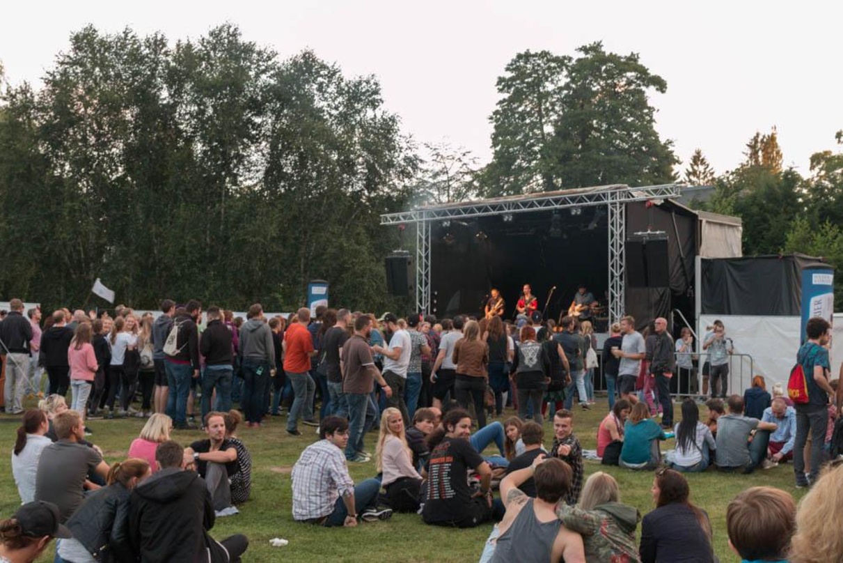 Feierten im Rhododendronpark Bremen: Besucher des Horn To Be Wild Festivals 2016
