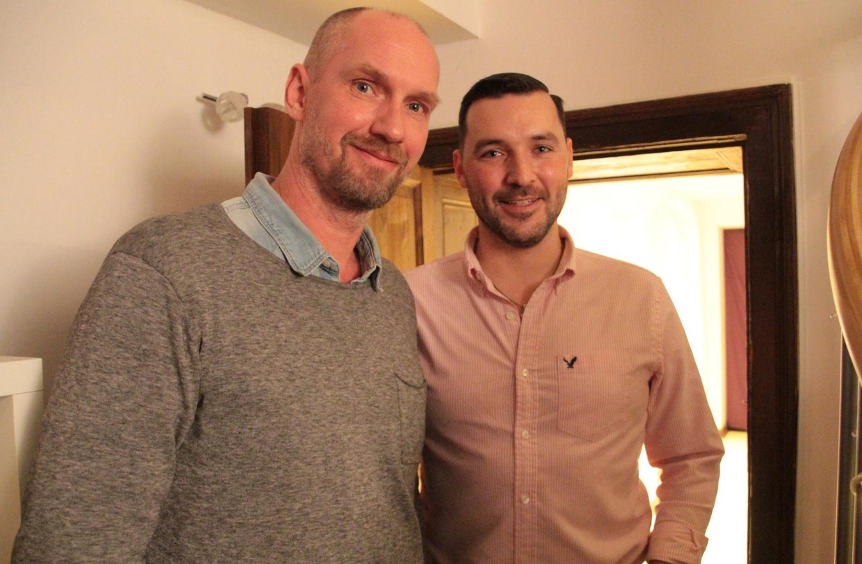 Trafen sich bei der Eröffnung in Kreuzberg: A&R Consultant Johannes Cordes (links) und Alexander Schedler
