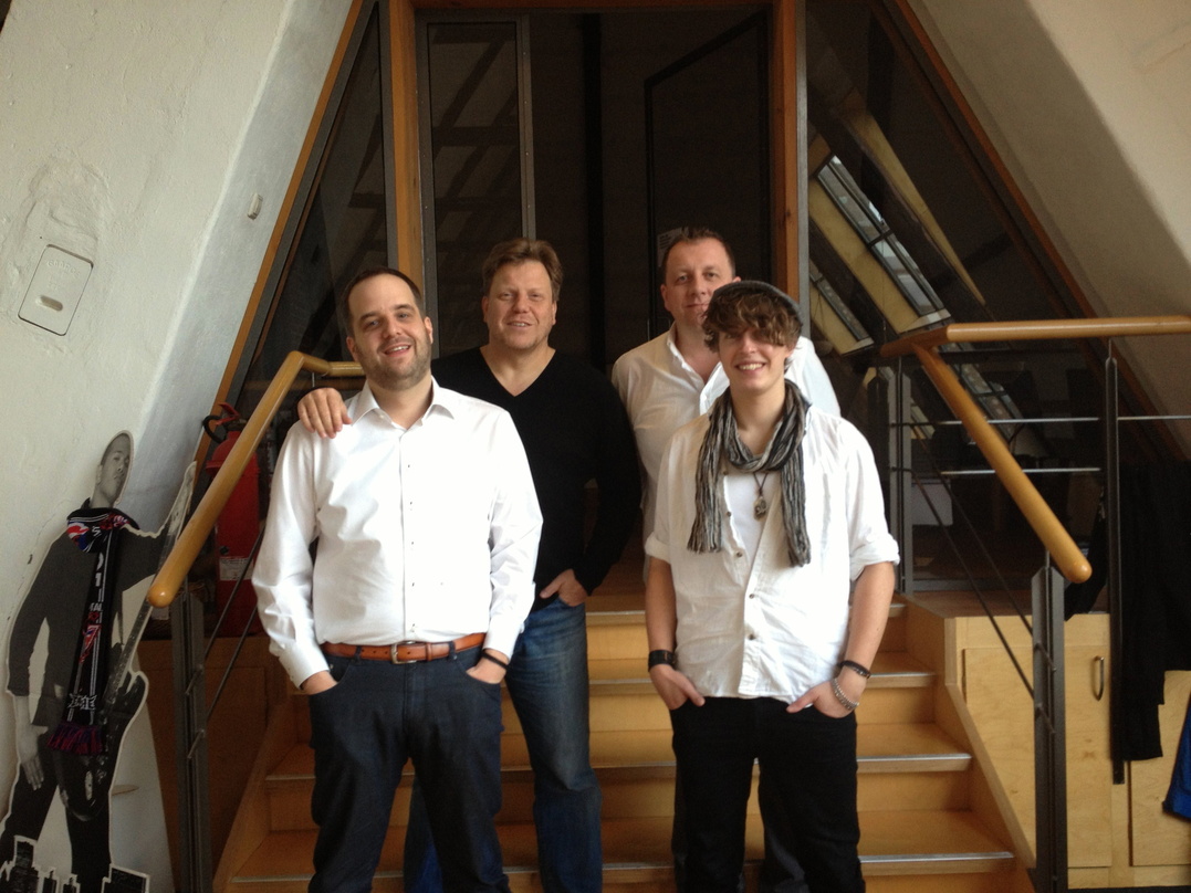Arbeiten noch enger zusammen (v.l.n.r.): Sebastian Lang, Jochen Richert, Marcel Klein und Tiemo Hauer