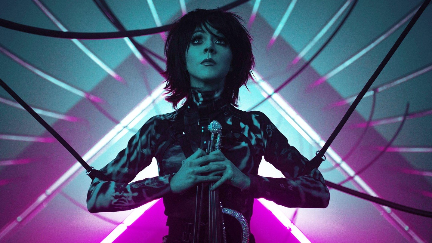 Als Avatar im virtuellen Online-Konzert aktiv: Lindsey Stirling