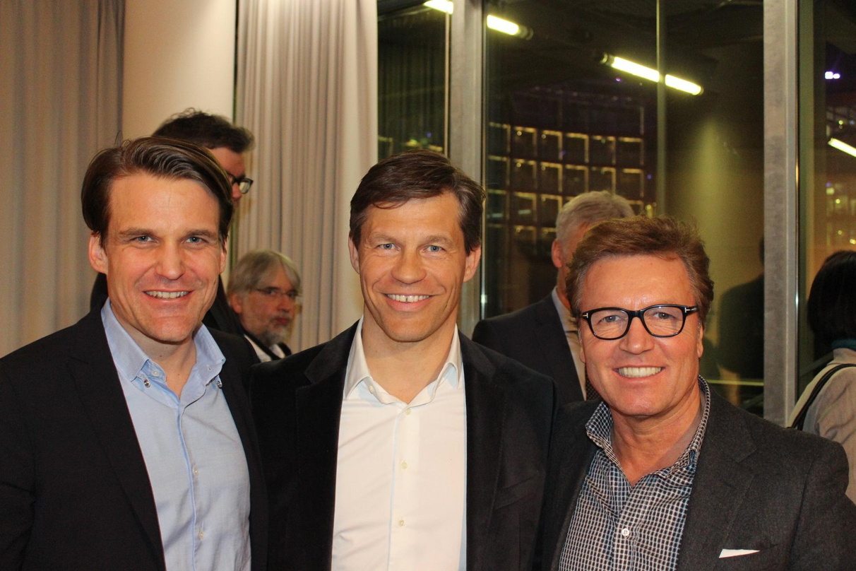 Sind mit ihren Firmen beim Reeperbahn Festival vertreten (von links): Philip Ginthört (Sony Music), Frank Briegmann (Universal Music) und Bernd Dopp (Warner Music)