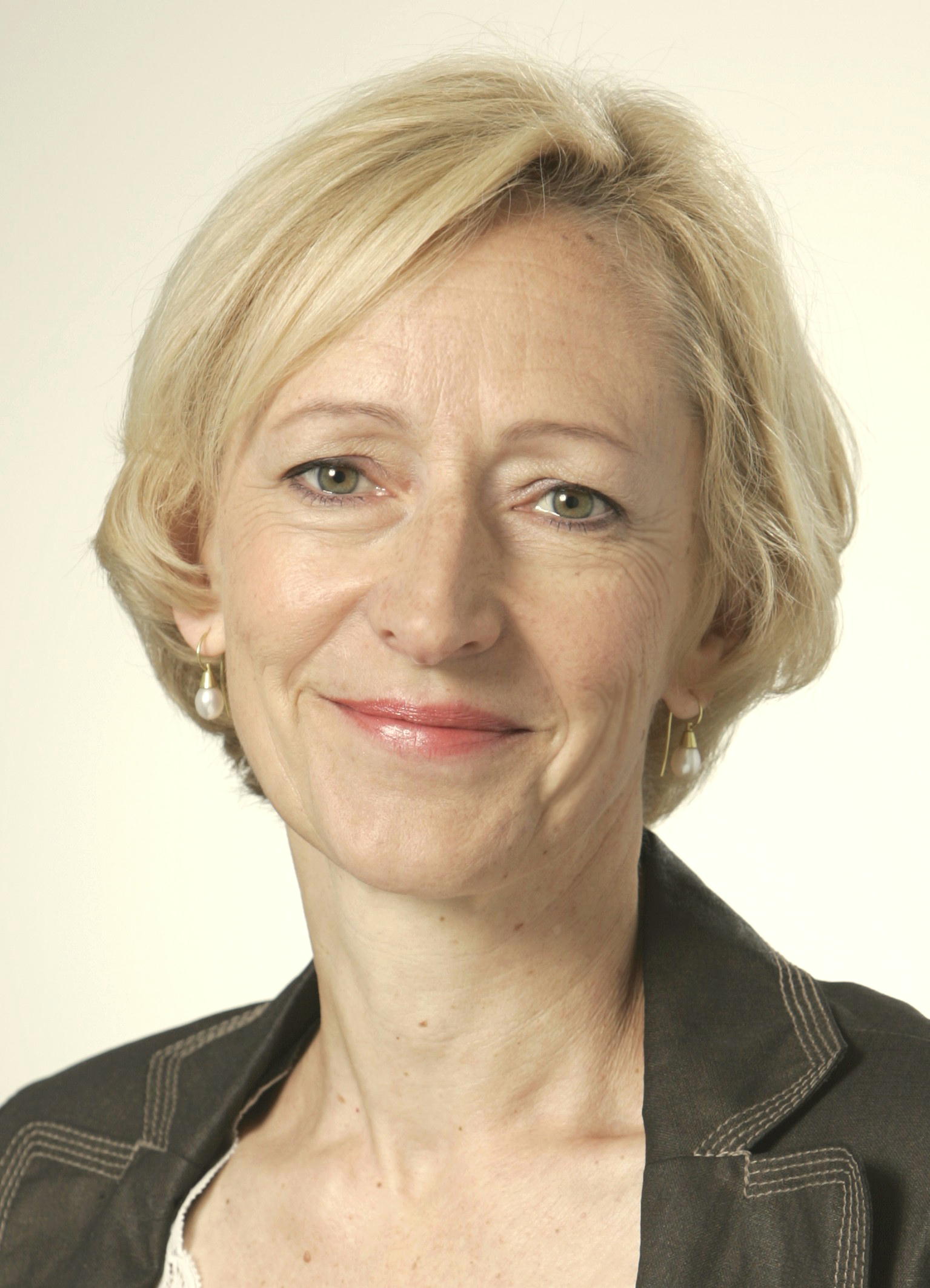 Bea Schmidt