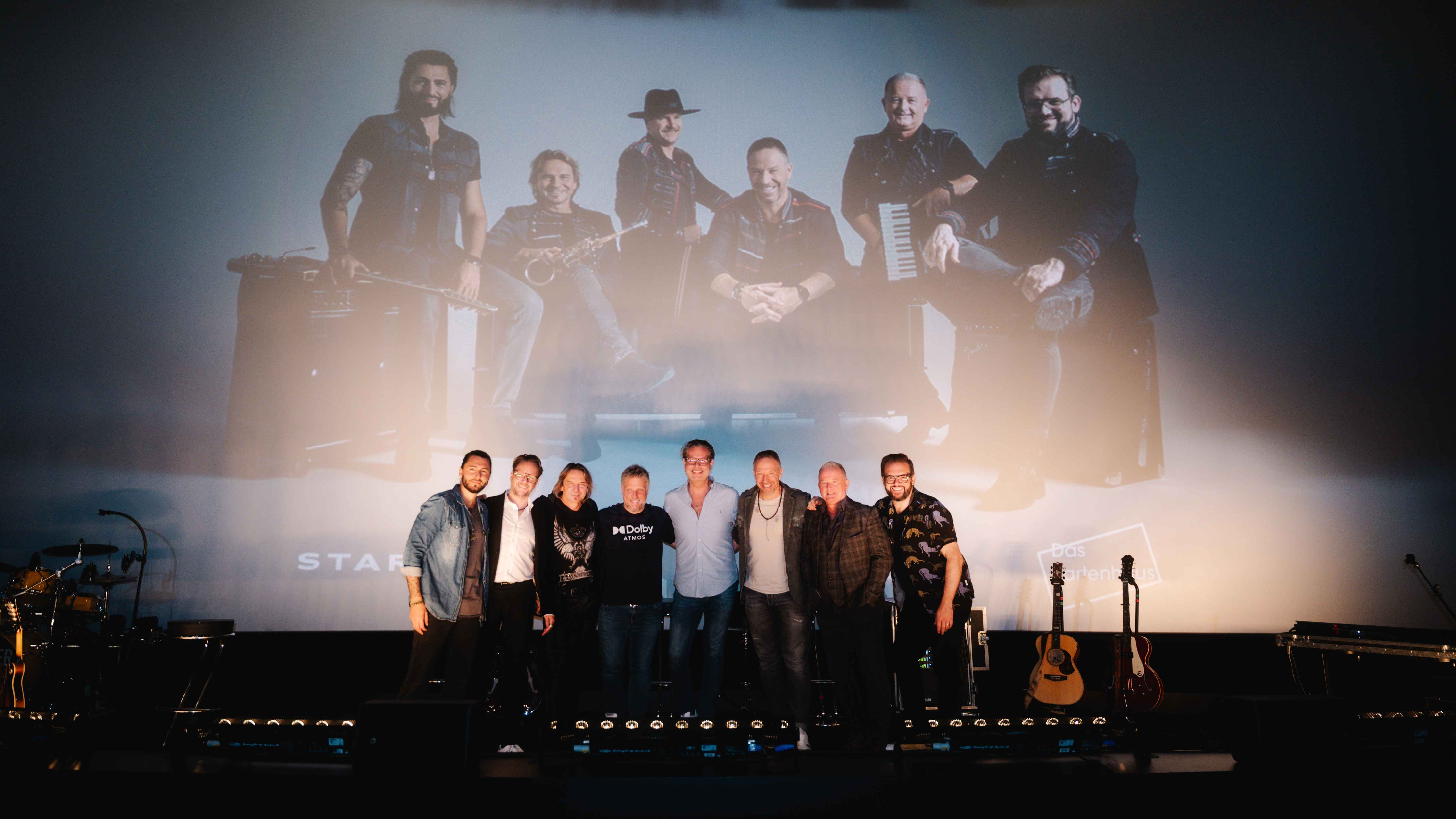 Bei der Albumpräsentation: Edin Čolić, Heiko Braun, Jens Streifling (alle Höhner), Andreas Stumptner (Dolby Atmos), Christian Geller (Produzent Studio 61), Patrick Lück, Micki Schläger und...