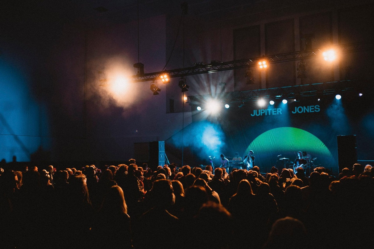Bei Pure& Crafted: Konzert von Jupiter Jones