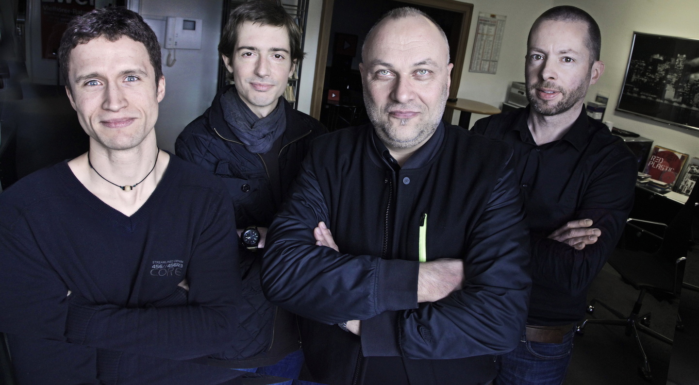 Bereitet die Plattenladenwoche 2012 vor: Das amm-Team mit (von links) Christian Mund (Händlersupport), Daniel Ahrweiler (Pop Marketing), Geschäftsführer Jörg Hottas und Marcus Johannes Hei...