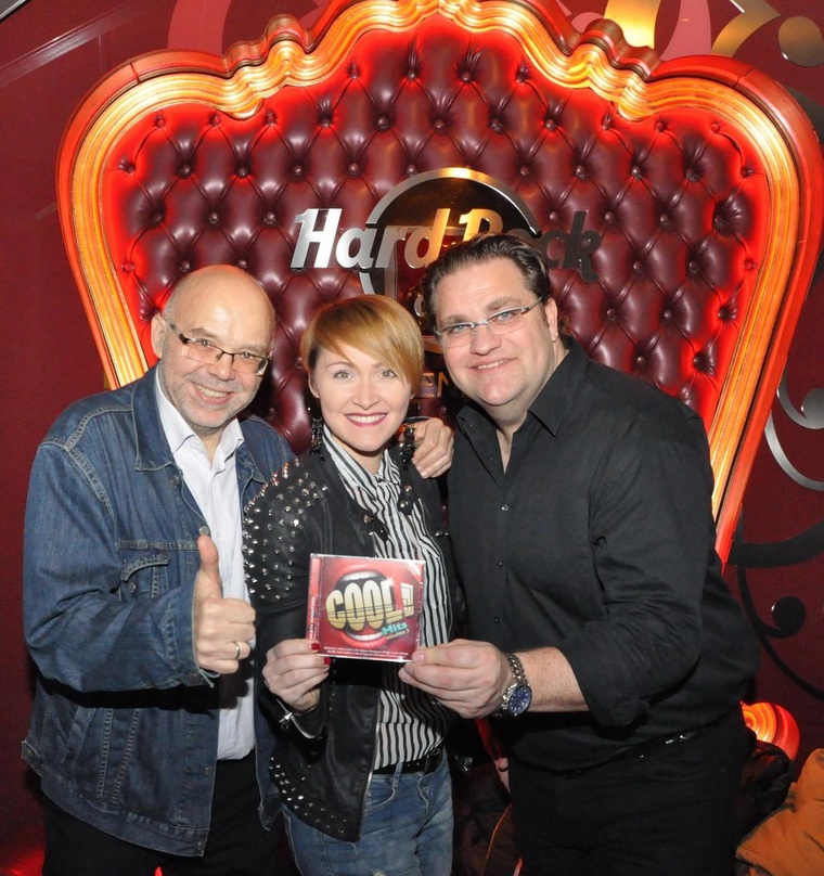 Trafen sich bei der Party von "Cool Hits 2" (von links): Mario Rossori, Moderatorin Rozalija Gregurek und Michael Hüttler