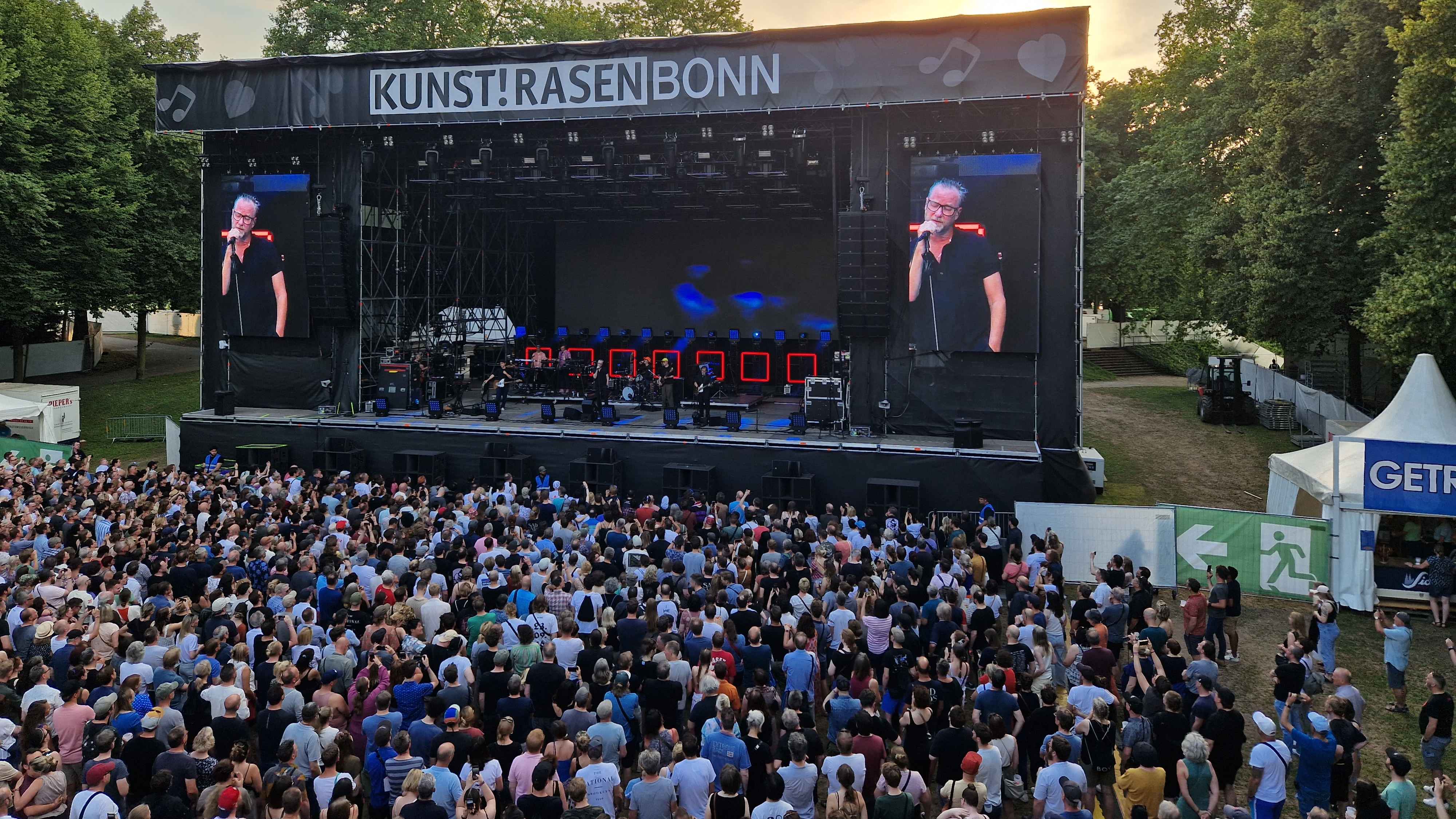 Eröffneten die zwölfte Kunst!Rasen-Saison in Bonn: The National.