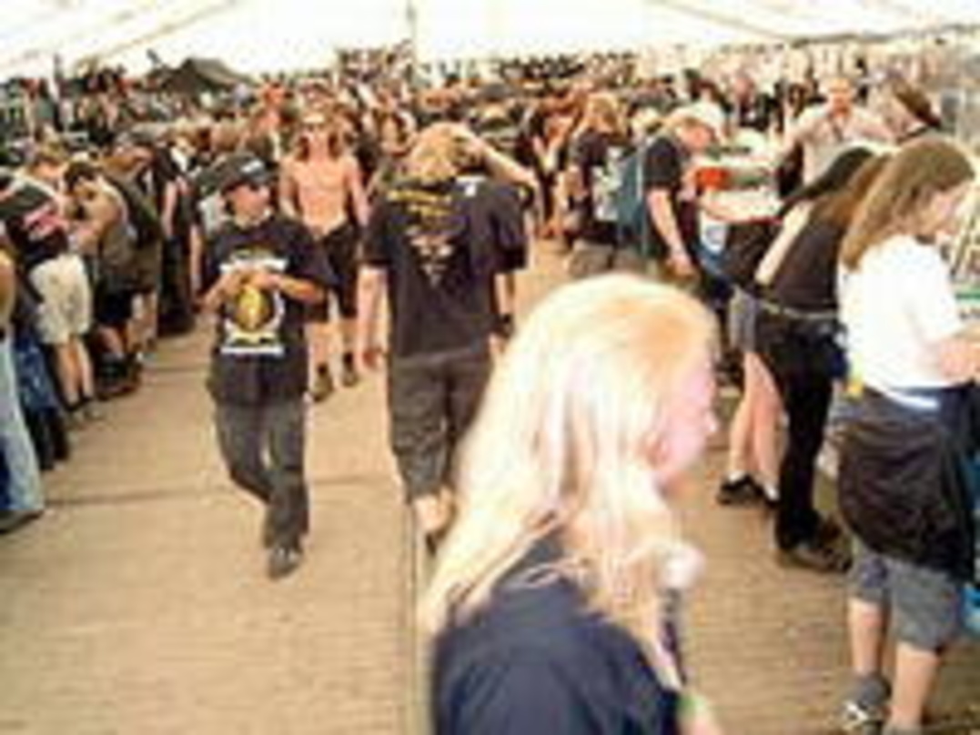 Reges Treiben: Der Metal Markt in Wacken