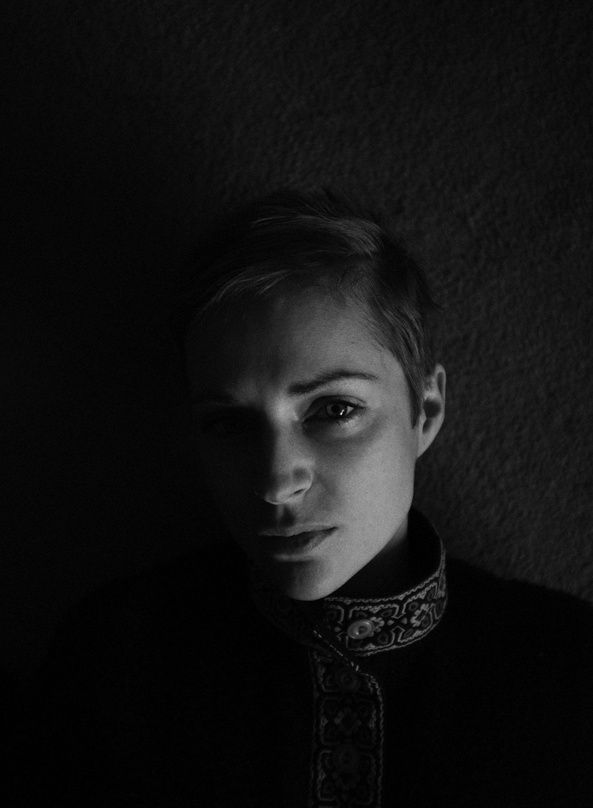Agnes Obel: "Ich bin sehr glücklich, mit der Deutschen Grammophon und Blue Note, zwei legendären Labels mit einer großen Geschichte, zusammenzuarbeiten. Ich freue mich sehr auf dieses näch...