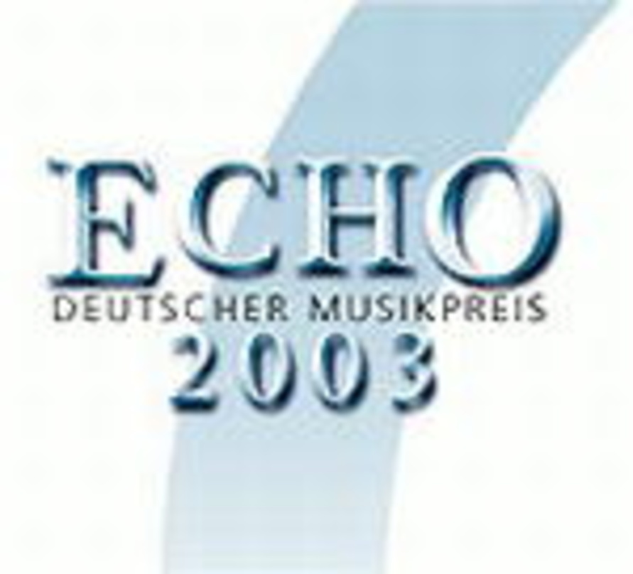 12015375dc0f0807b41e12c338d97721afaa57faa7d87c2c0d8cf54cfe0df01f Gipfeltreffen der Musikbranche: der Echo 2003