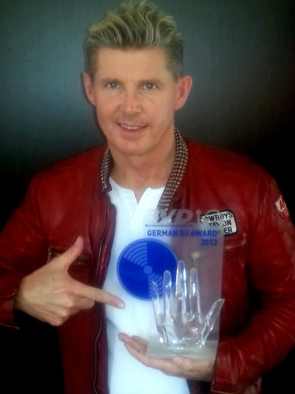 Geehrt: Markus mit seiner Trophäe