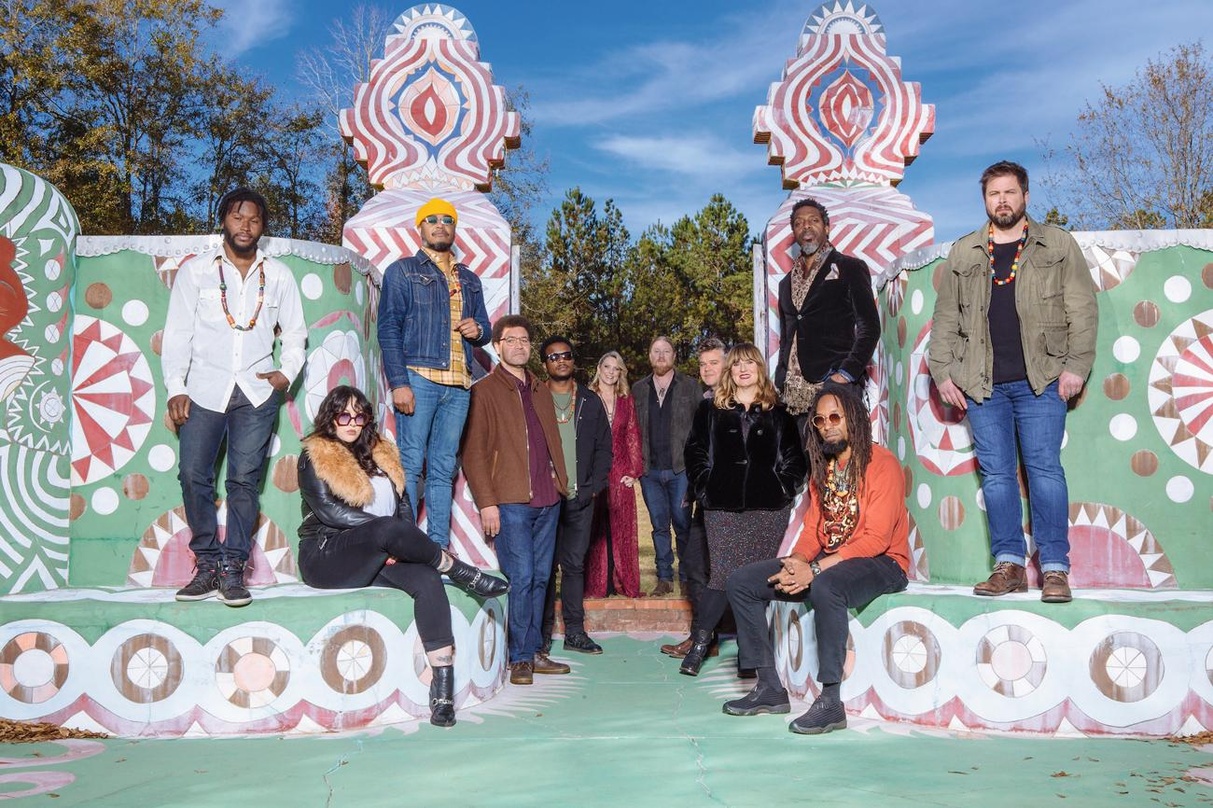 Realisiert 2022 ihr bislang aufwändigstes Projekt: die Tedeschi Trucks Band