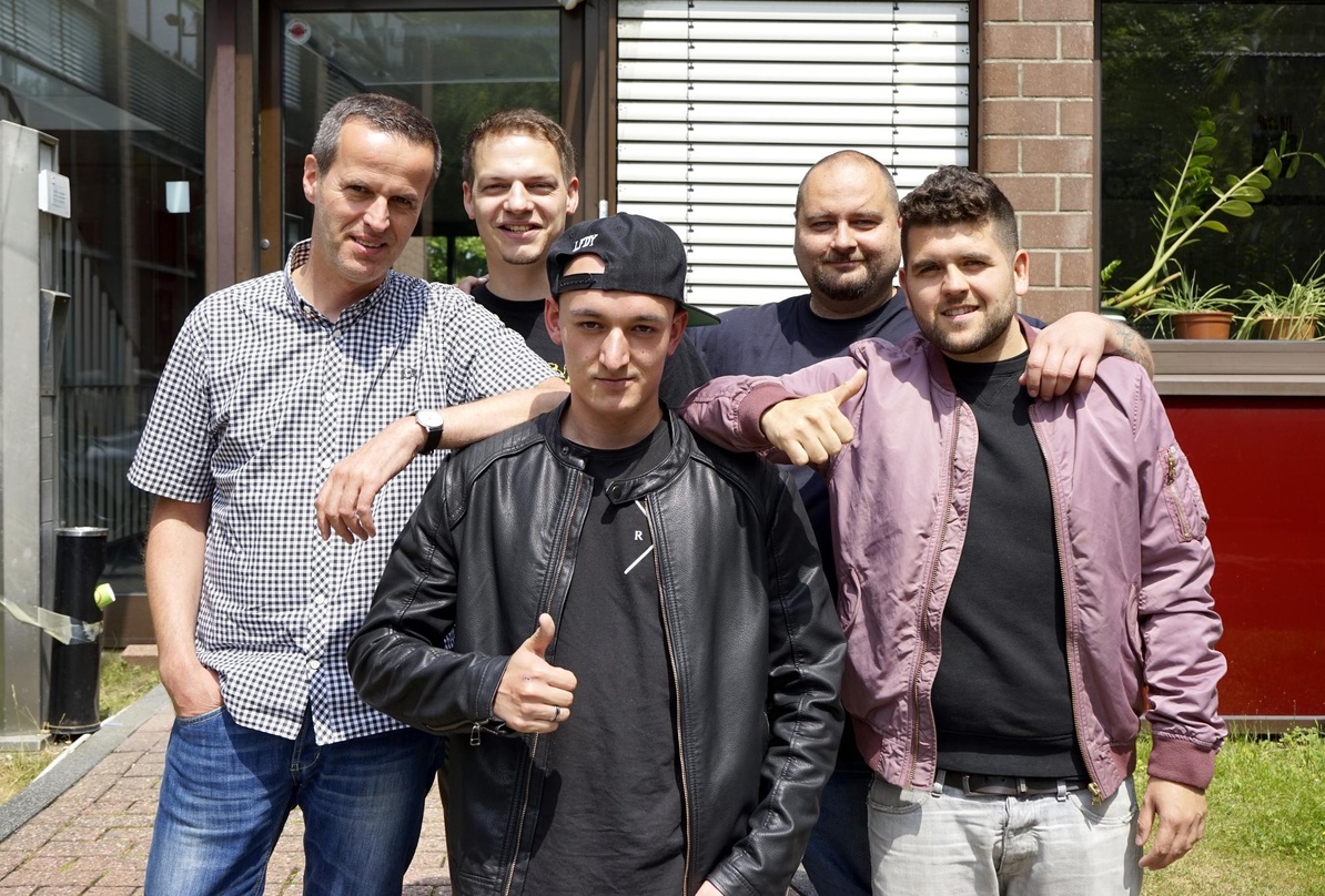 Arbeiten künftig zusammen (von links): Frank Stratmann, Kirstof Jansen, Montez, Andreas Schnell und Vega