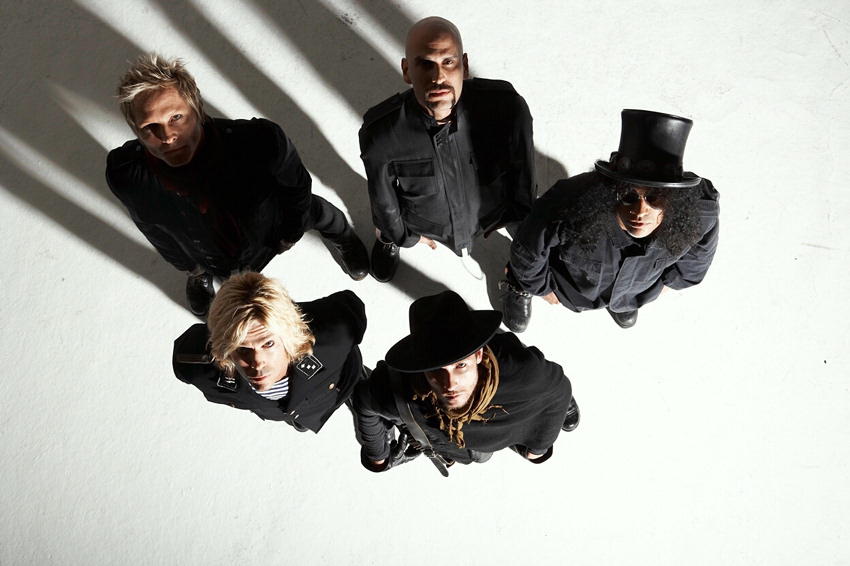 Velvet Revolver