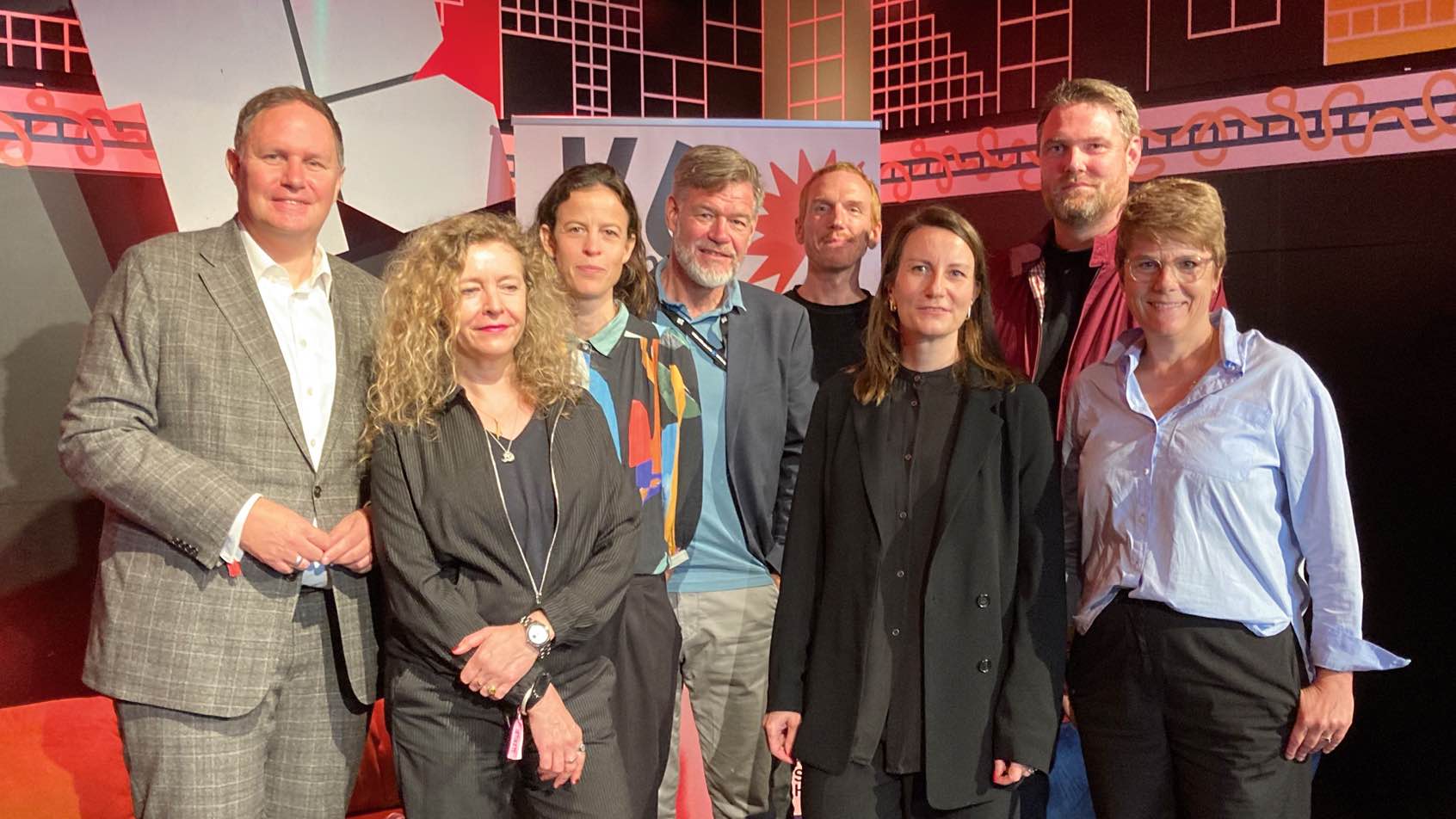 Feierten den 20. von Hamburg Music bereits beim Soundcheck Hamburg im Rahmen des Reeperbahn Festivals ein bisschen vor (von links): SenatorCarsten Brosda, Katja Lucker (Initiative Musik), ...