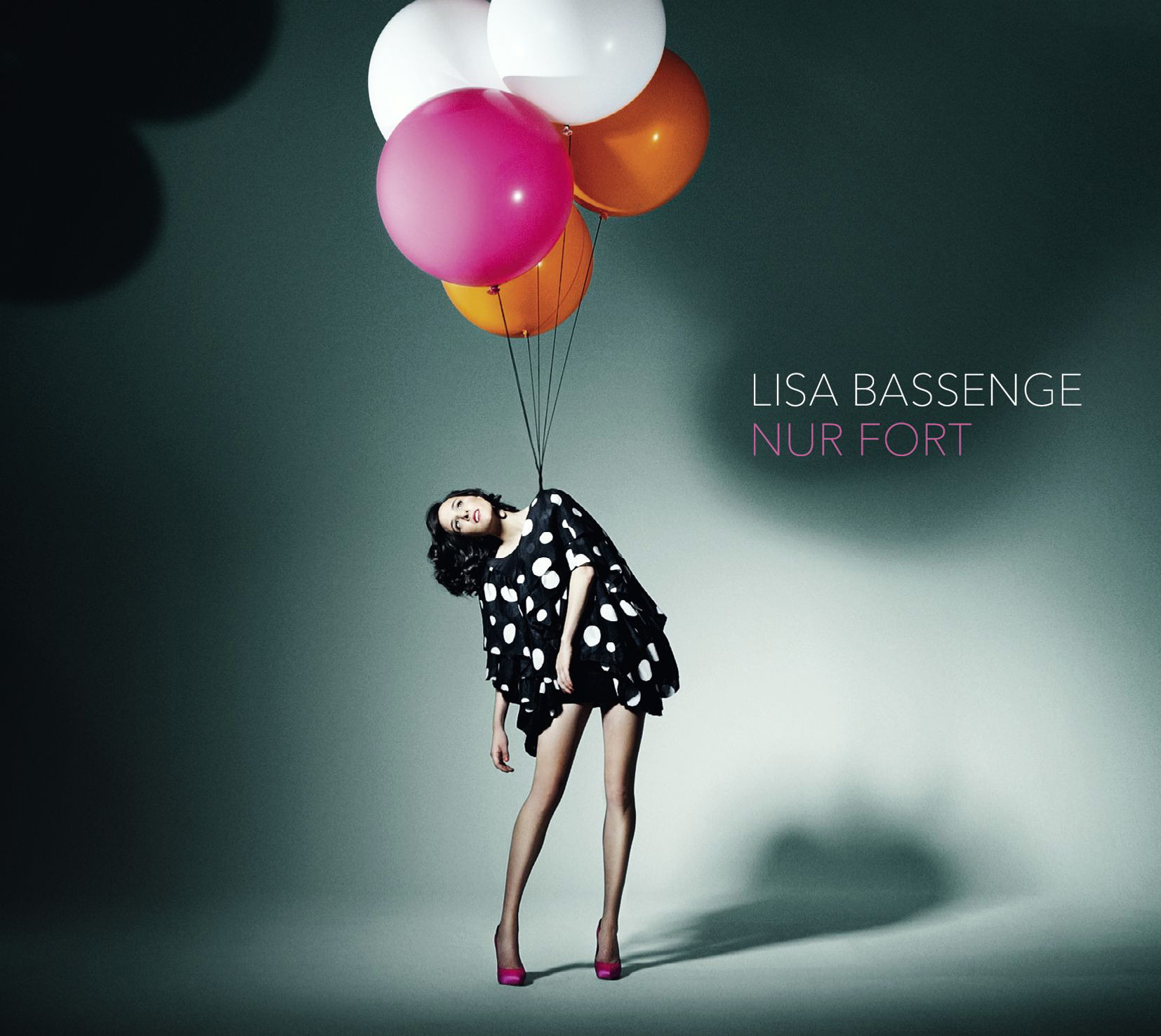 Lisa Bassenge – Nur Fort